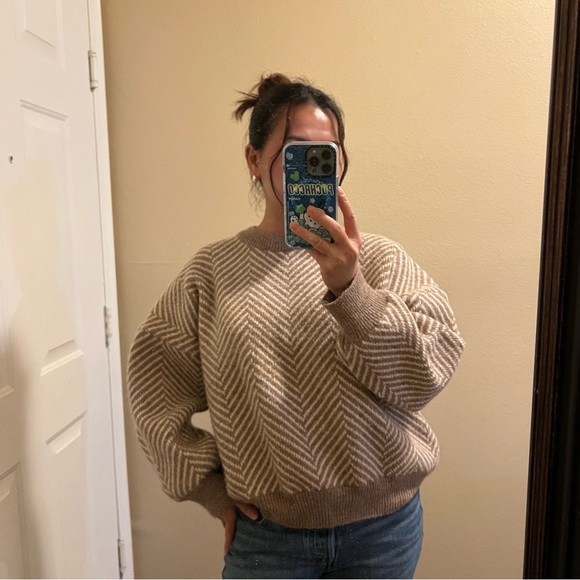 Herringbone Pulloverr - Picture 2 of 2